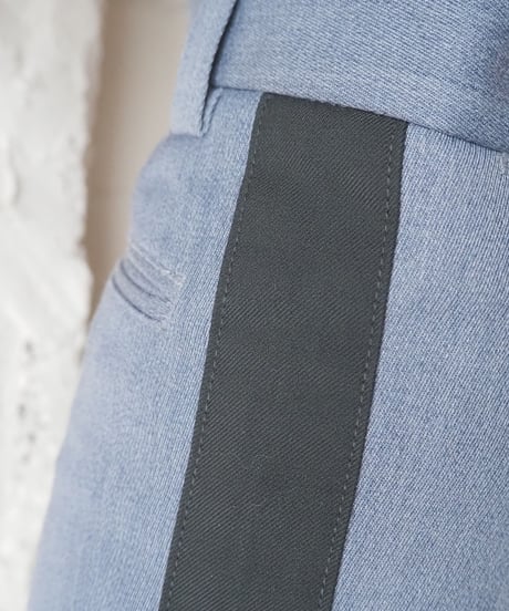 Center Press Line Pants GR