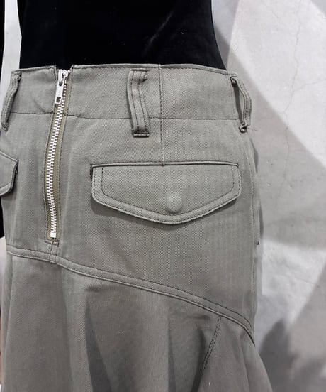 sacai luck Back Flared Cargo Skirt KA