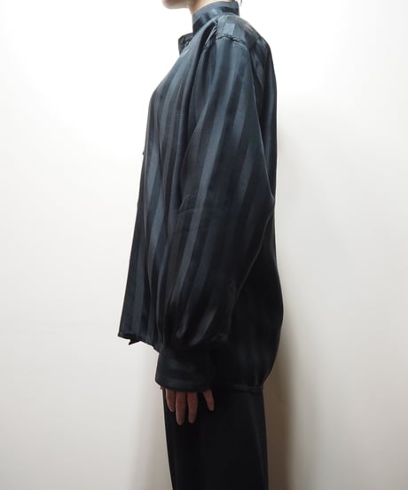 Shadow Stripe Stand Collar Blouse BK