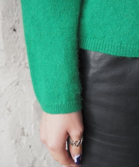 Cashmere Turtle Neck Knit GN