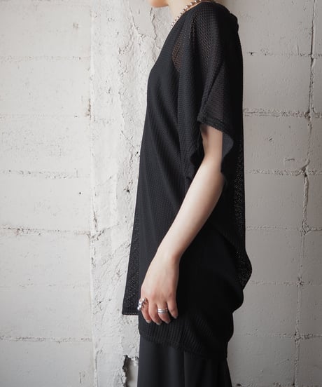 Mesh Vneek Tops BK