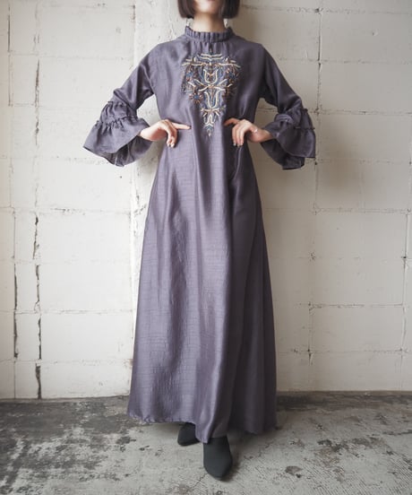 Beads Embroidery Tiered Sleeve Dress GRPUR