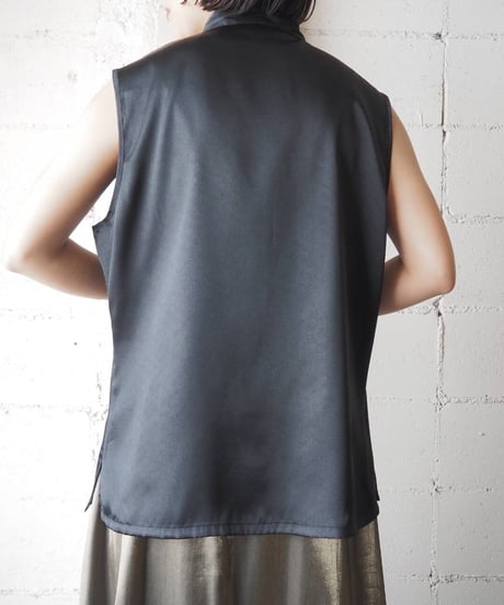 Satin Sleeveless China Shirt BK