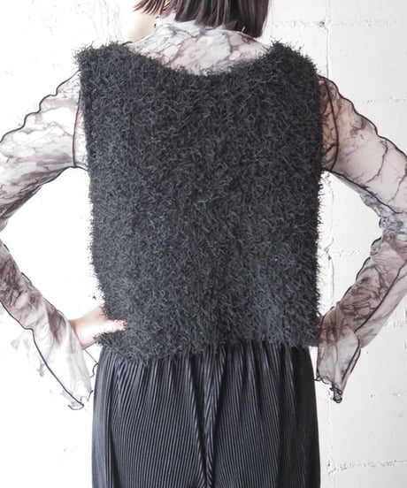 Cropped Shaggy Knit Vest BK