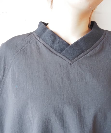 Nylon Pullover Tops BK