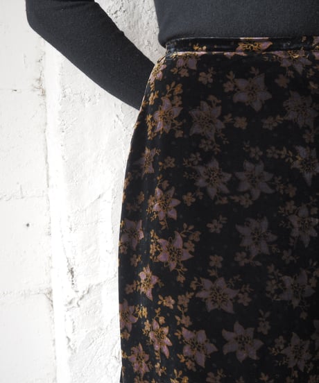 Flower Print Velvet Skirt BK BR