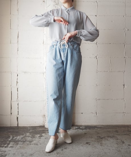 Round Collar Sheer Blouse LGR