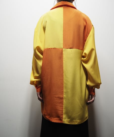 Bicolor Design Shirt YEOR