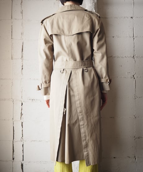 Burberrys' Trench Coat BE