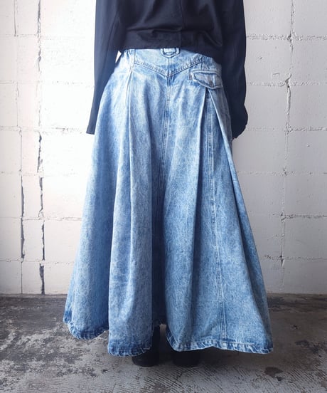 Chemical Washed Volume Denim Skirt LBL