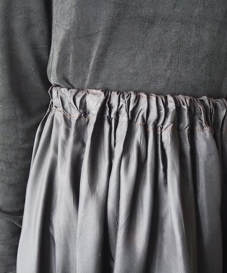 Volume  Tiered Skirt  BK