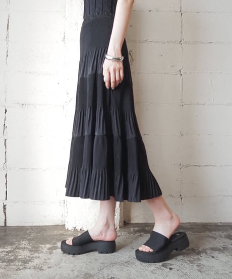 Tiered Pleated Easy Skirt BK