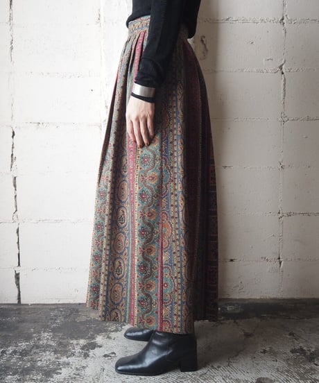 Paisley Pattern Skirt GNRE