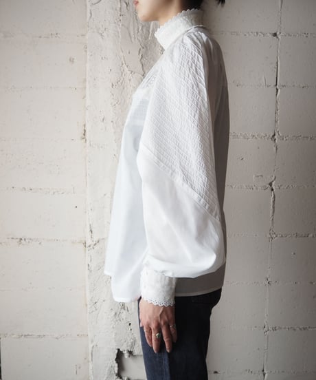 1970's Lace Bosom Stand Collar Blouse WH