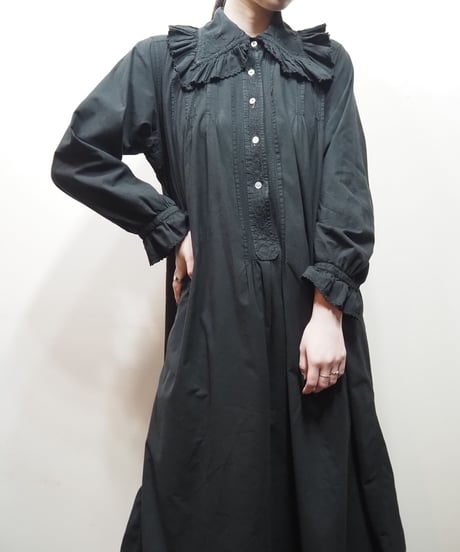 1960's EURO Frilled Collar Night Dress BK