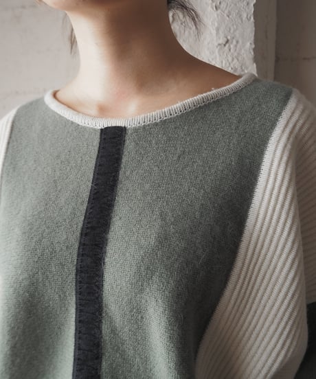 VANESSA  Tricollar Dolman Sleeve Knit WHGNBK