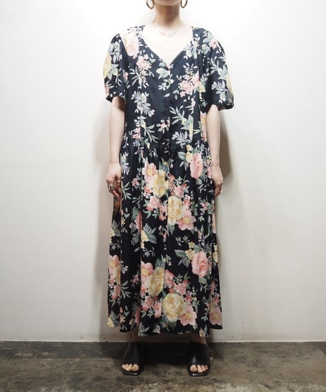 Back Ribbon Flower Pattern Dress NVPI