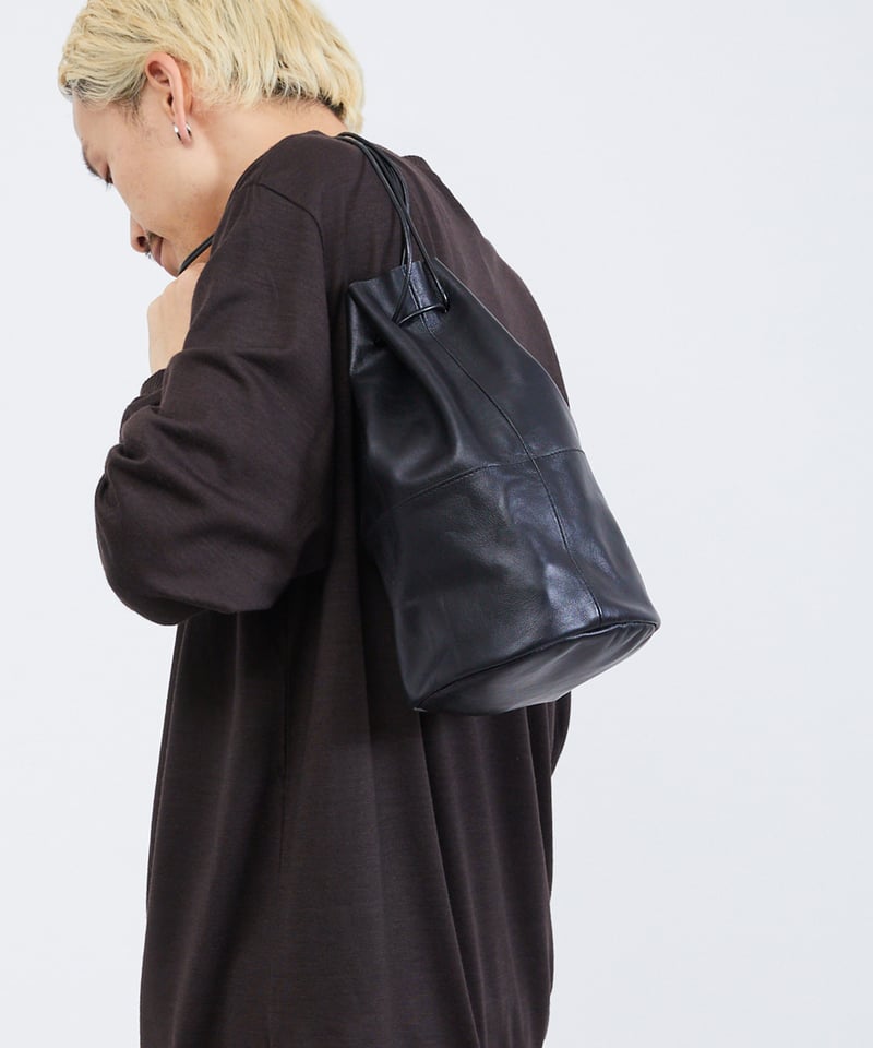 牛革　巾着 And A アンドエー / FINE LEATHER DRAWSTRING BAG【S】牛革巾