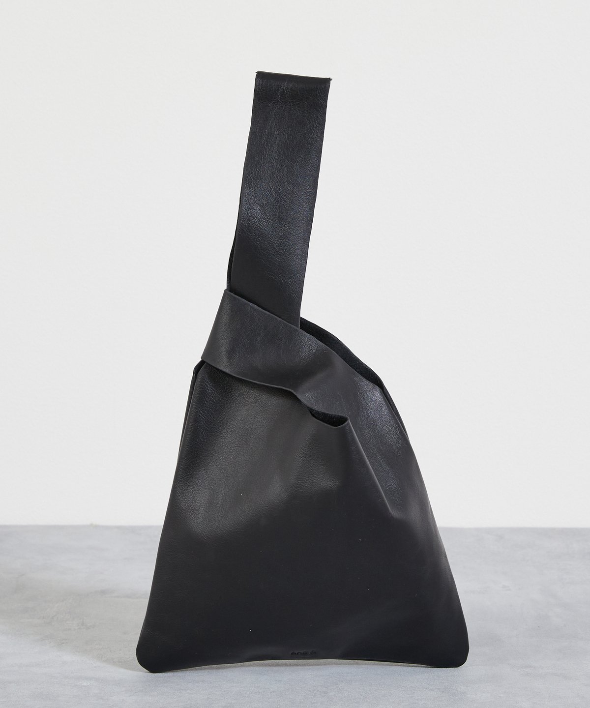 And A アンドエー / FINE LEATHER MARCHE BAG レザーマルシェバッ