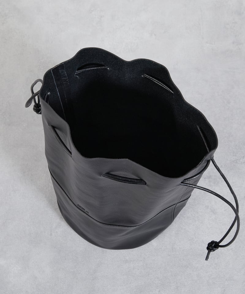 牛革　巾着 And A アンドエー / FINE LEATHER DRAWSTRING BAG【S】牛革巾