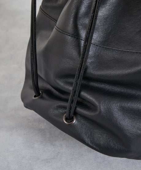 And A アンドエー / FINE LEATHER DRAWSTRING BAG 【L】 牛革巾着バッグ バッグパック / AA-A23U003