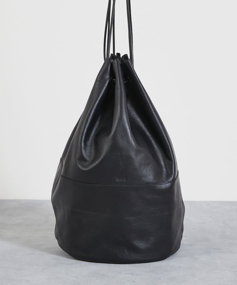 And A アンドエー / FINE LEATHER DRAWSTRING BAG 【L】 牛