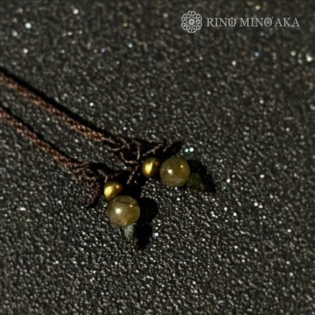 朧月 – Labradorite (RINO MINO’AKA研磨)