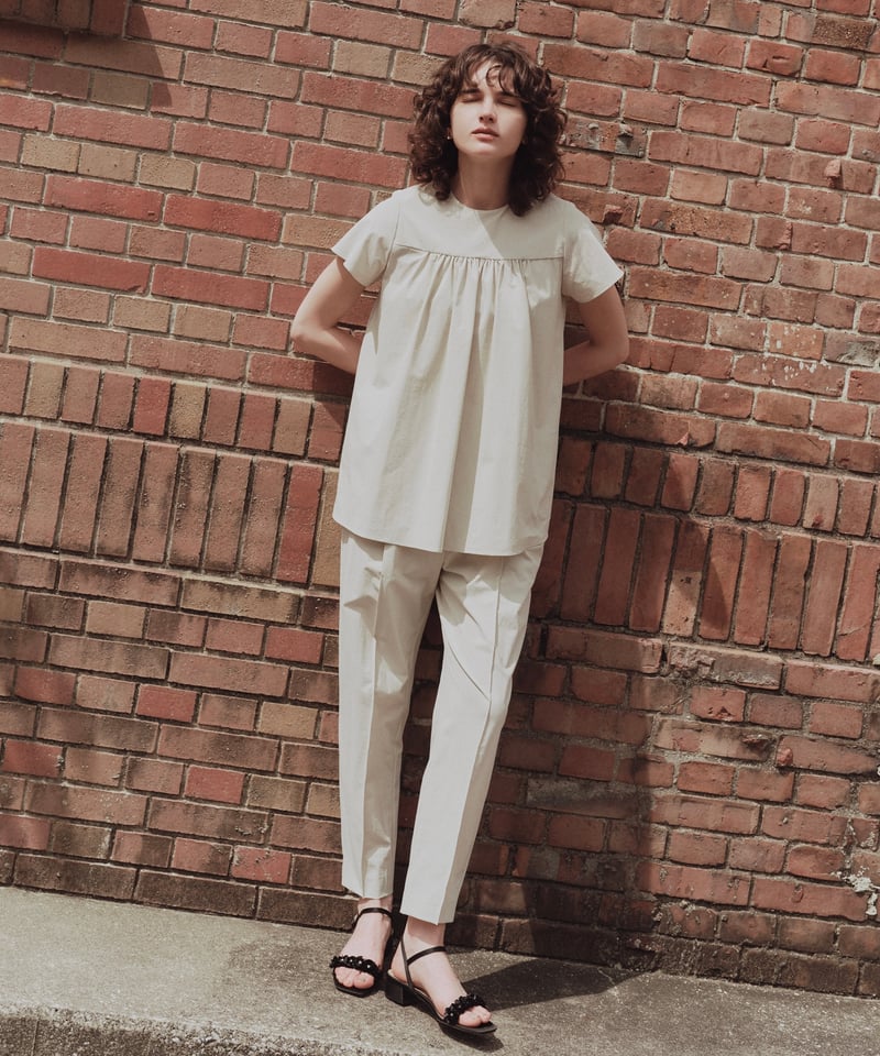 FLOWER LOOP SANDAL | OHGA