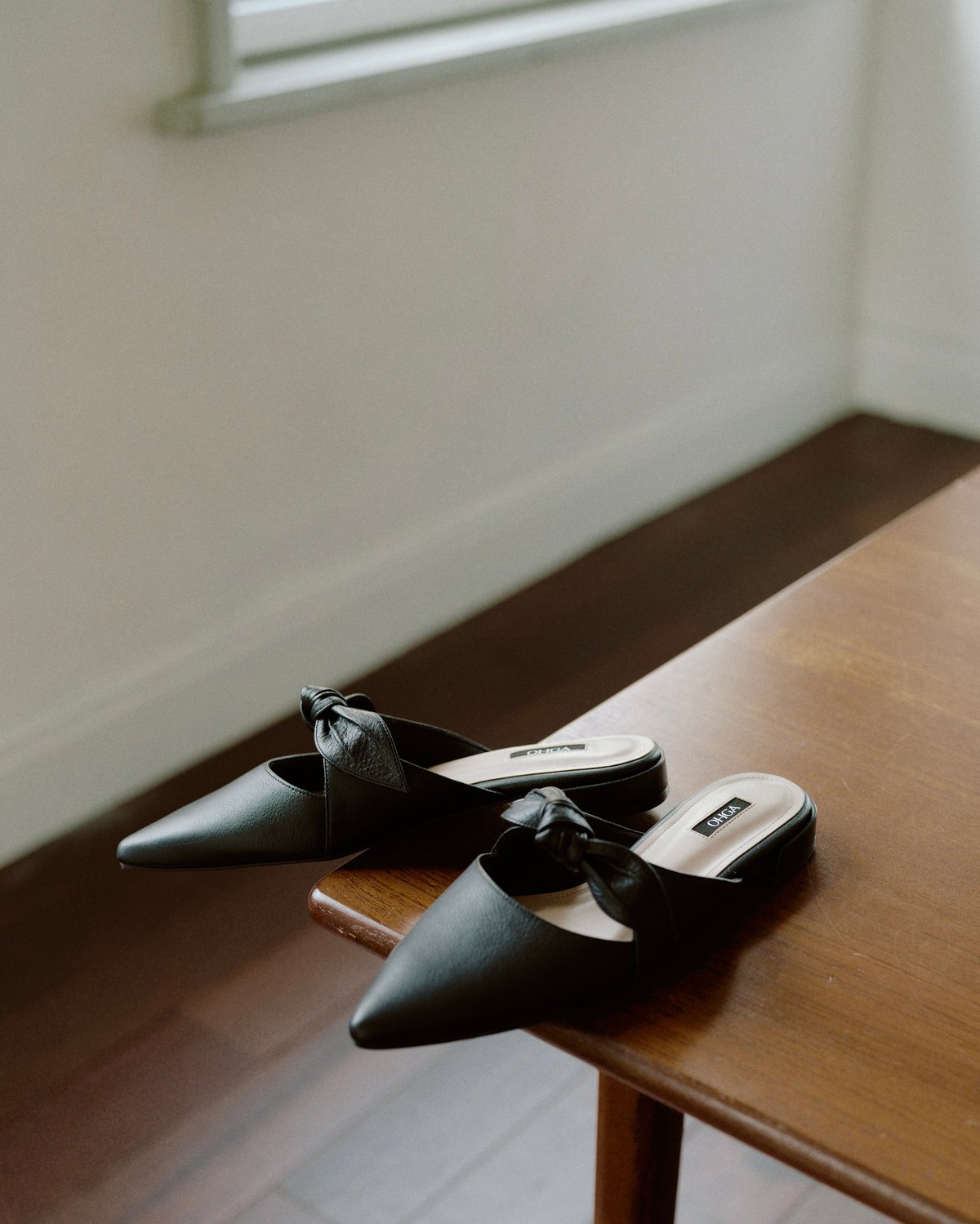 LEATHER RIBBON MULE | OHGA