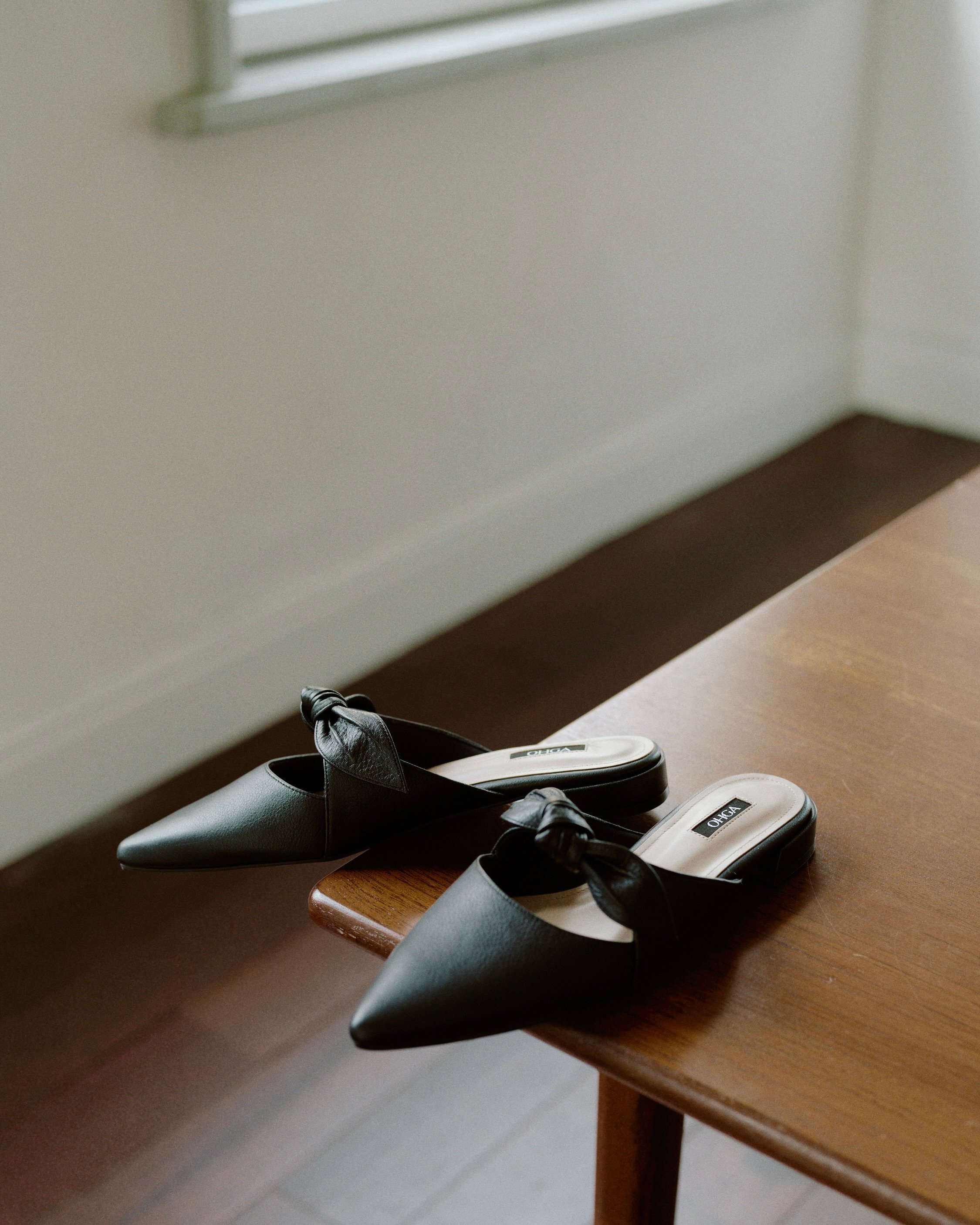 LEATHER RIBBON MULE | OHGA