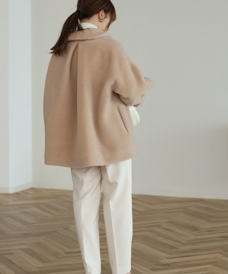 OHGA MOUTON COAT