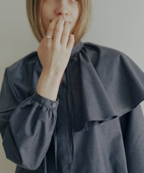 CAPE BLOUSE
