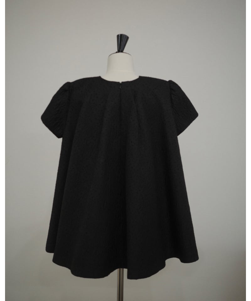 OHGA TENTO 黒 半袖 Aライン トップス