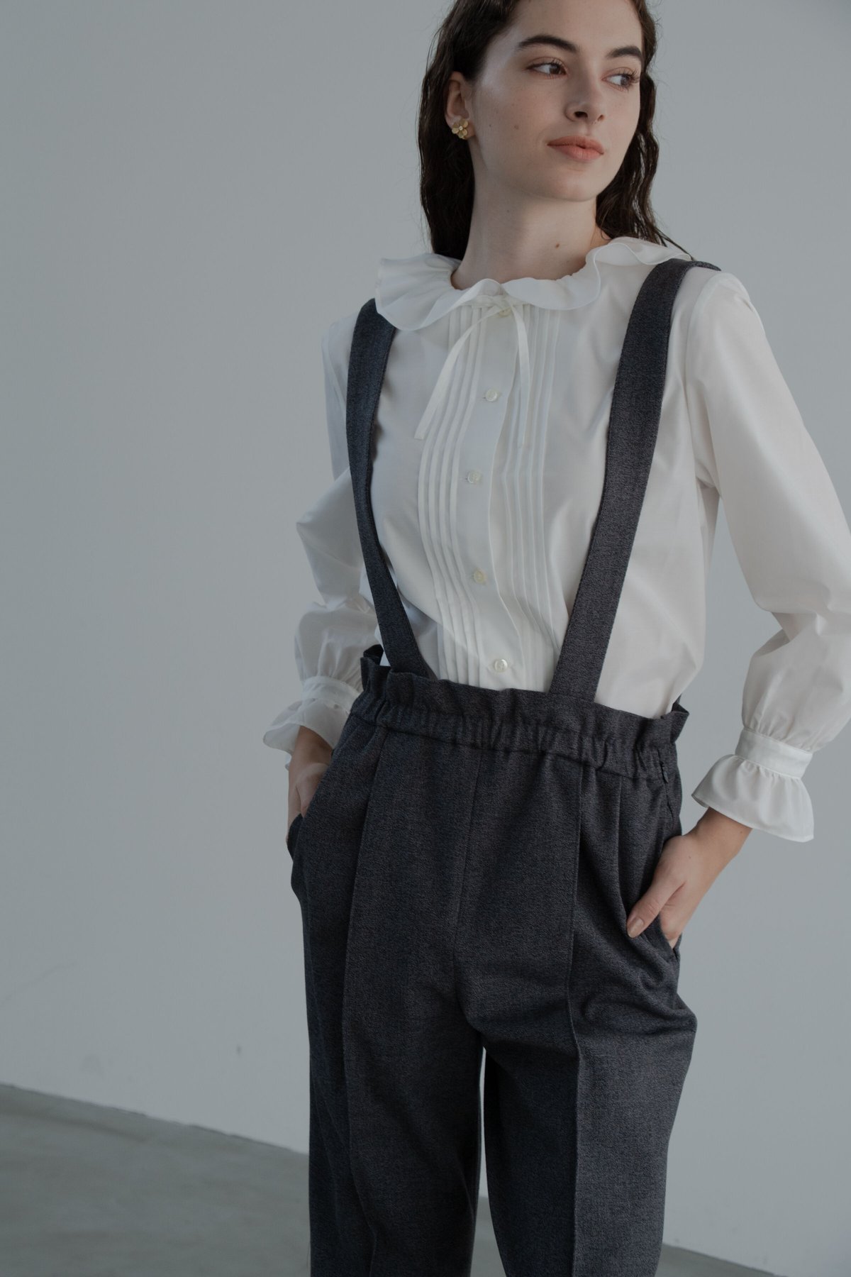 新品　OHGA SUSPENDER PANTS Mサイズ　サスペンダーパンツウエスト横ファスナーあり