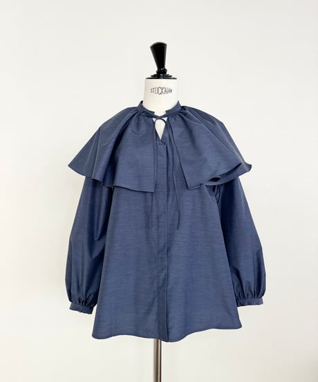 CAPE BLOUSE