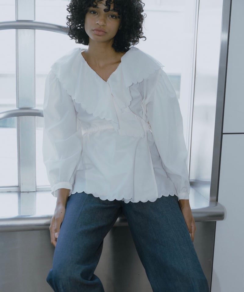 OHGA SCALLOP BLOUSE フリル ブラウス 【公式通販】