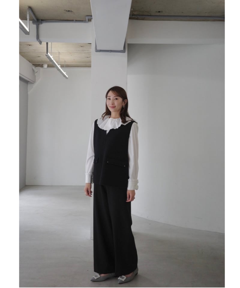 新品未使用　OHGA SCALLOP BLOUSE SCALLOP BLOUSE | OHGA