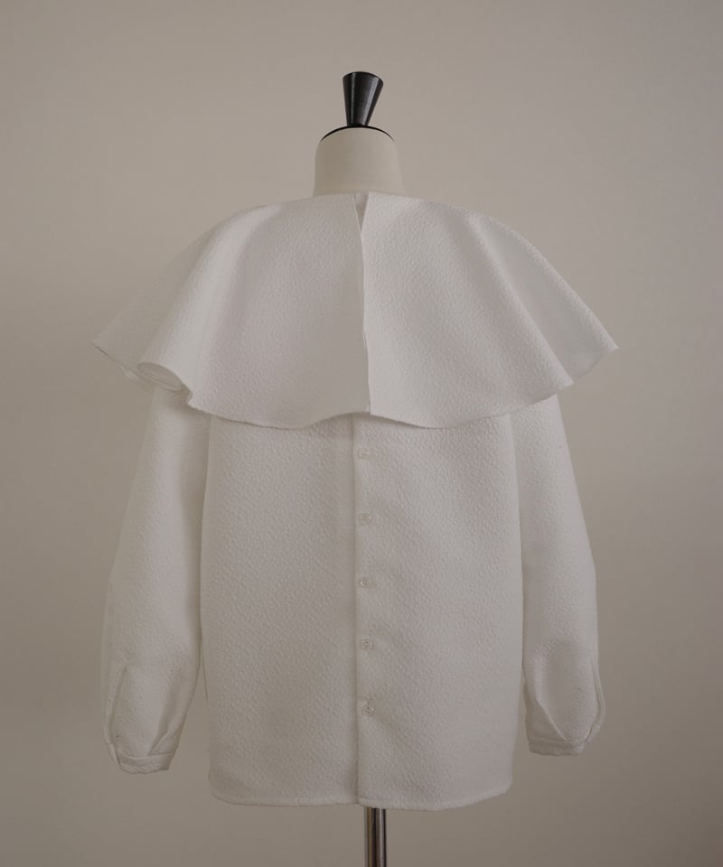 BIG COLLAR BLOUSE | OHGA
