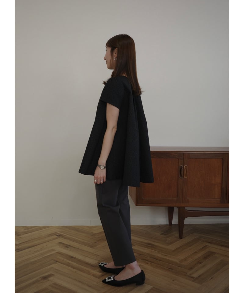 新品タグ付き OHGA スーパー美脚パンツ ブラックパンツ スーパー美脚 M スーパー美脚パンツ | OHGA