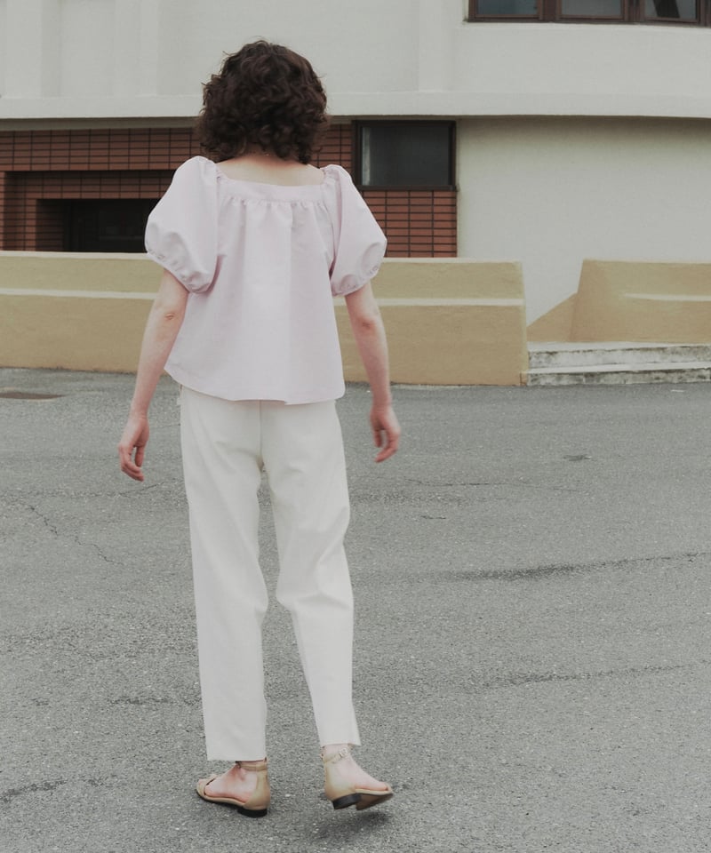 OHAG POCKET FRILL テーパードパンツ 試着のみ POCKET FRILL テーパードパンツ | OHGA