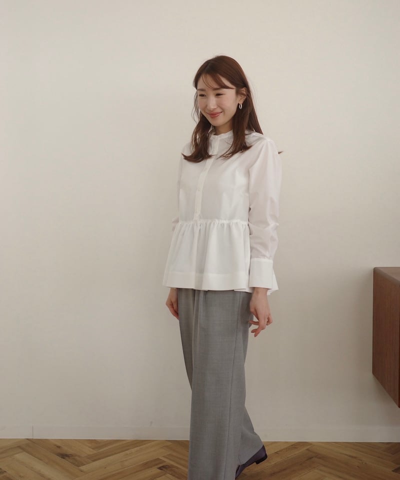 【新品未使用タグ付】OHGA 梳毛パンツ ワイドパンツ グレー M 梳毛パンツ | OHGA