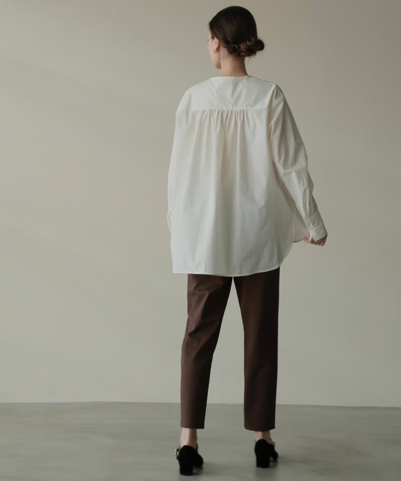 OHGA 秋冬新作 WHIPRU BLOUSE ホワイト