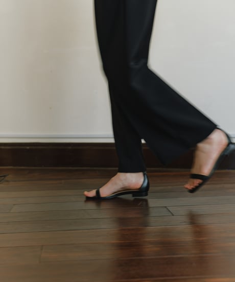 ANKLE STRAP SANDAL