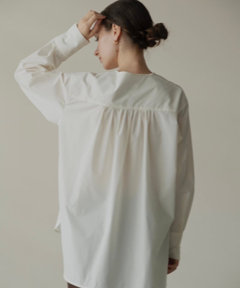 OHGA 秋冬新作 WHIPRU BLOUSE ホワイト