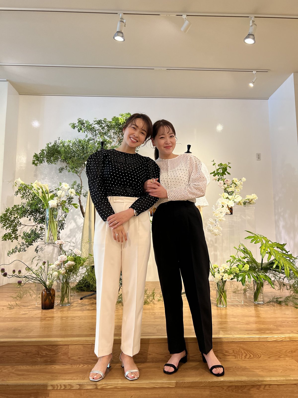 TAPERED TUCK PANTS | OHGA 