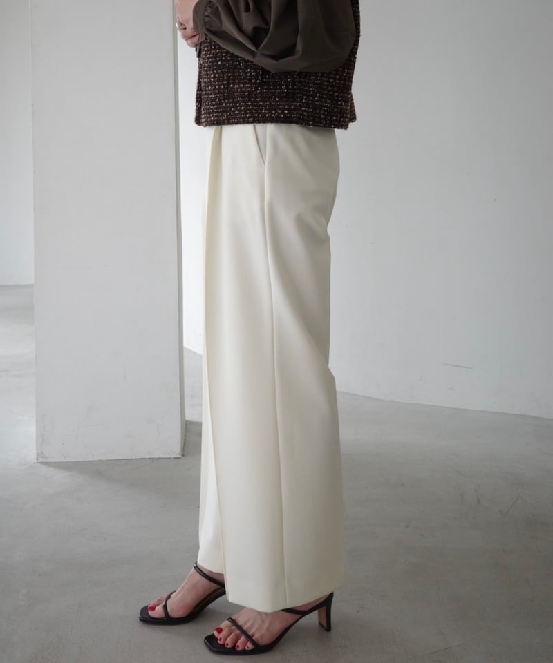 TUCK PANTS セミワイドパンツ | OHGA