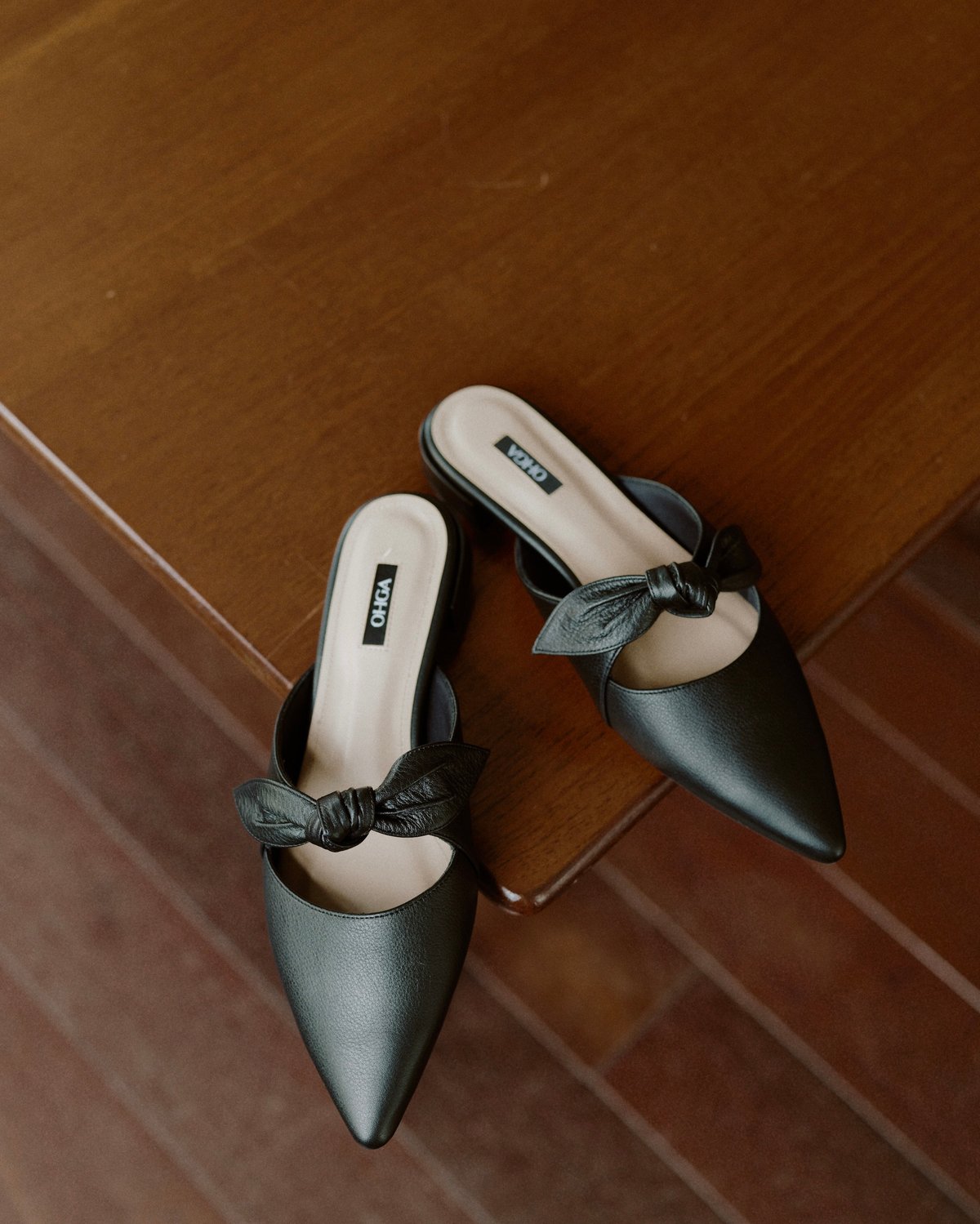 LEATHER RIBBON MULE | OHGA
