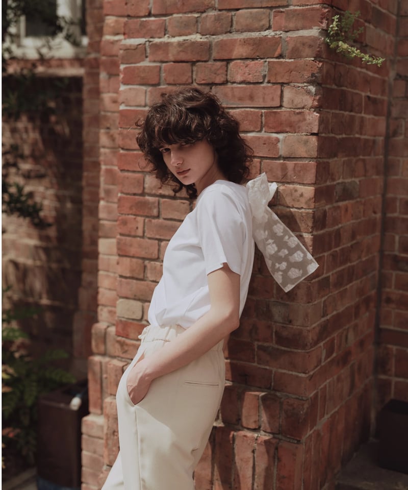 BACK RIBBON T-shirt | OHGA