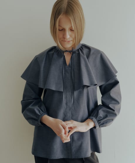 CAPE BLOUSE