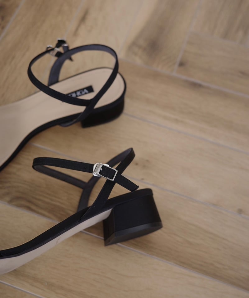 belly　OHGA LOOP SANDAL　ヒールあり belly OHGA LOOP SANDAL ヒールあり FLOWER LOOP SANDAL | OHGA